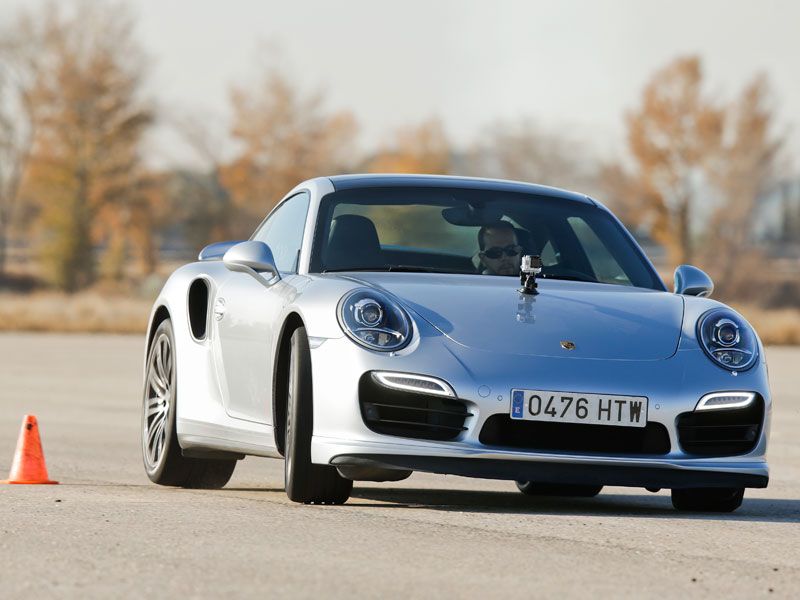 Prueba: Porsche 911 turbo, el Rey