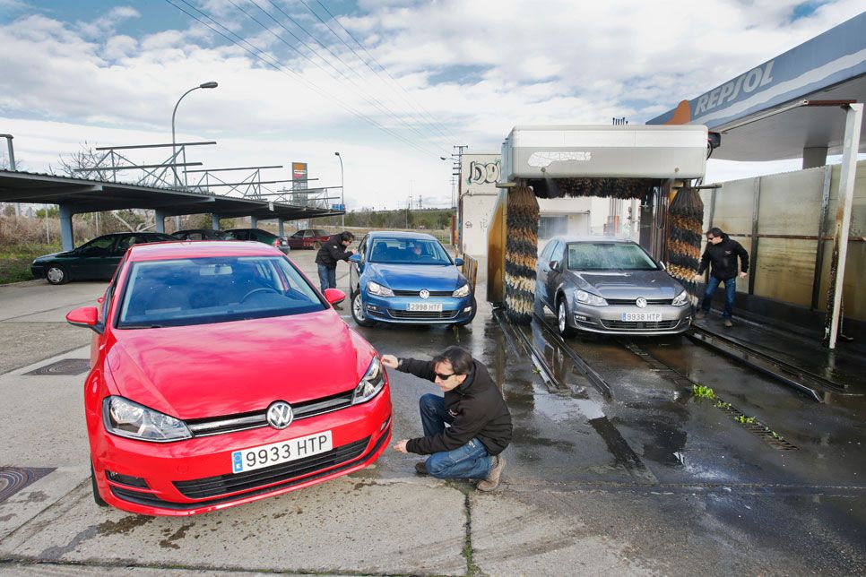 Comparativa: VW Golf 1.6 TDI DSG7 vs VW Golf 1.6 TDI y VW Golf Bluemotion