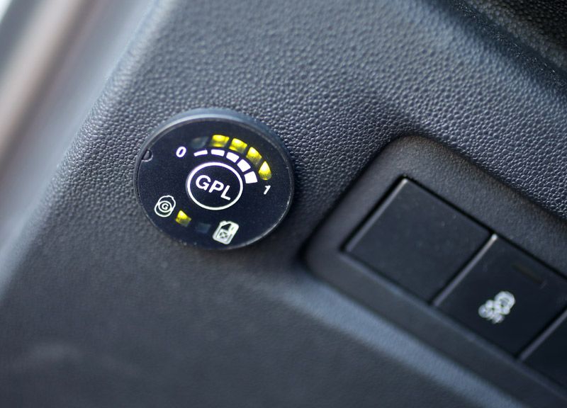 Comparativa: Fiat Punto 1.4 GLP y Citroën C3 1.4 GLP