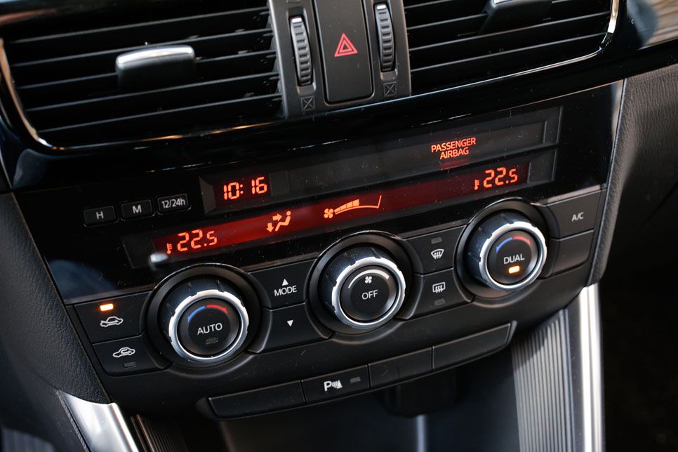 Comparativa: Ford Kuga 1.6 EcoBoost 4x2 vs Mazda CX-5 2.0 165 2WD