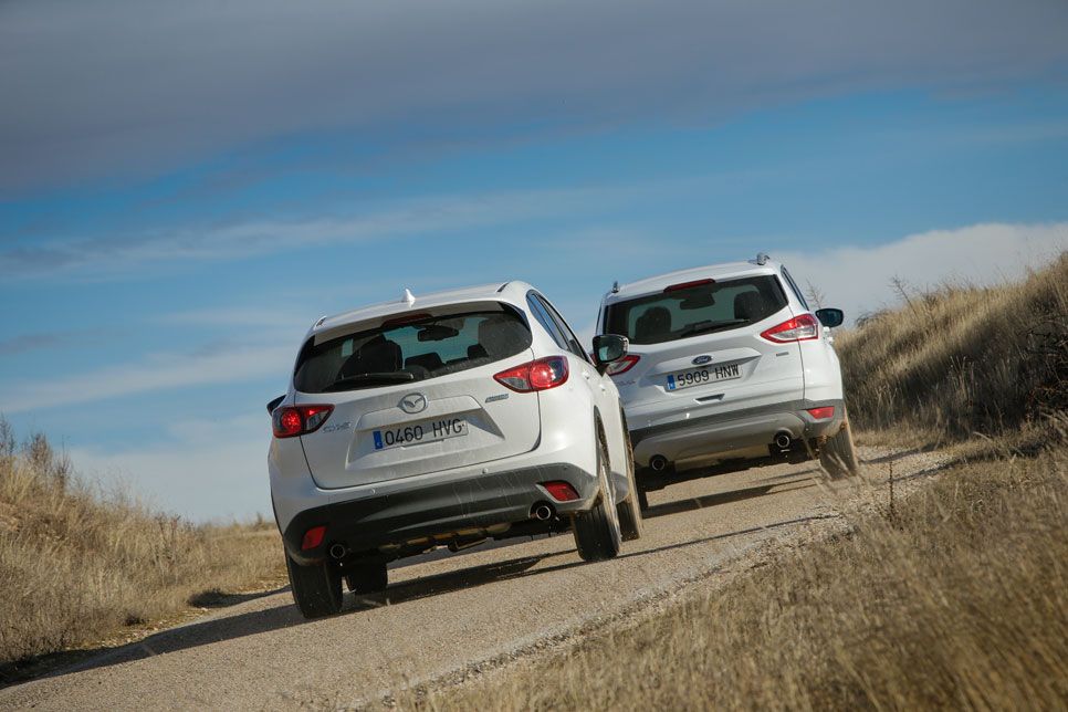 Comparativa: Ford Kuga 1.6 EcoBoost 4x2 vs Mazda CX-5 2.0 165 2WD