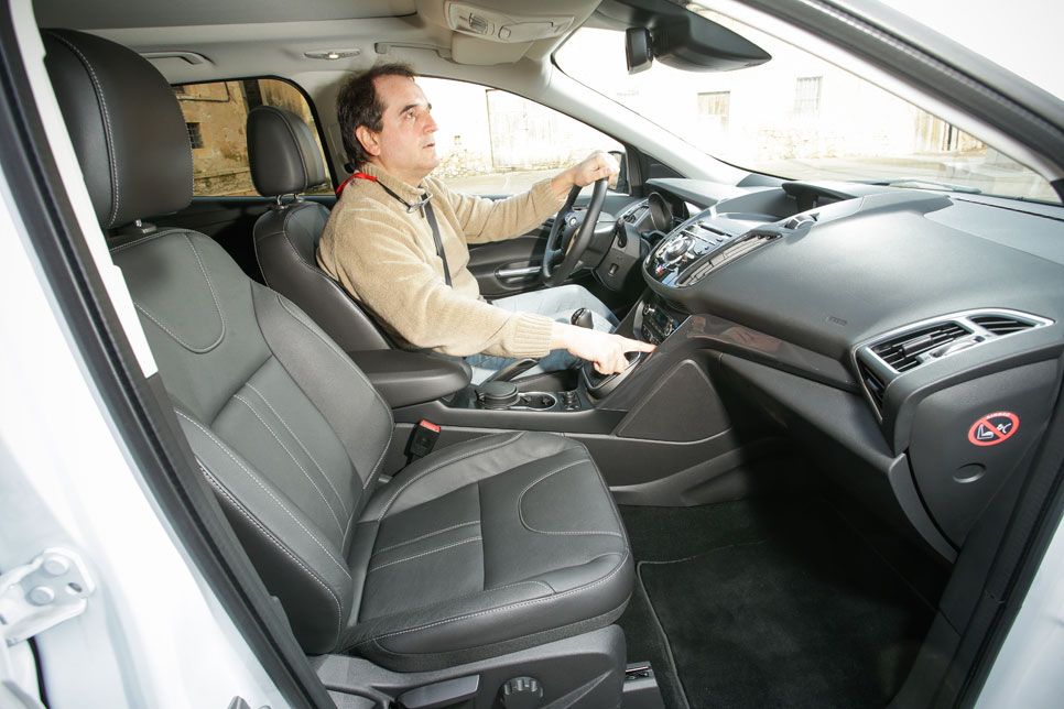 Comparativa: Ford Kuga 1.6 EcoBoost 4x2 vs Mazda CX-5 2.0 165 2WD