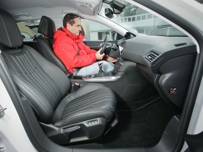 Honda Civic 1.6 I-DTEC vs Peugeot 308 1.6 e-HDI y Renault Mégane 1.6 DCI