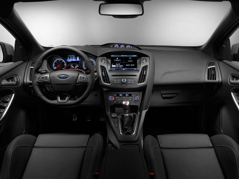 Ford Focus ST 2015, bienvenida al Diesel