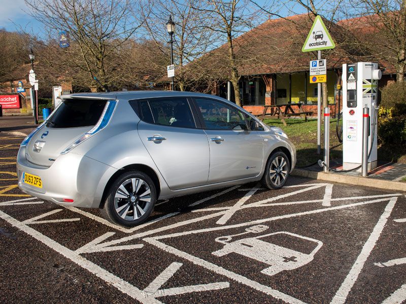10 mitos del coche eléctrico