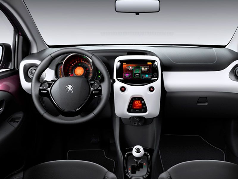 Contacto: Peugeot 108, personalizable