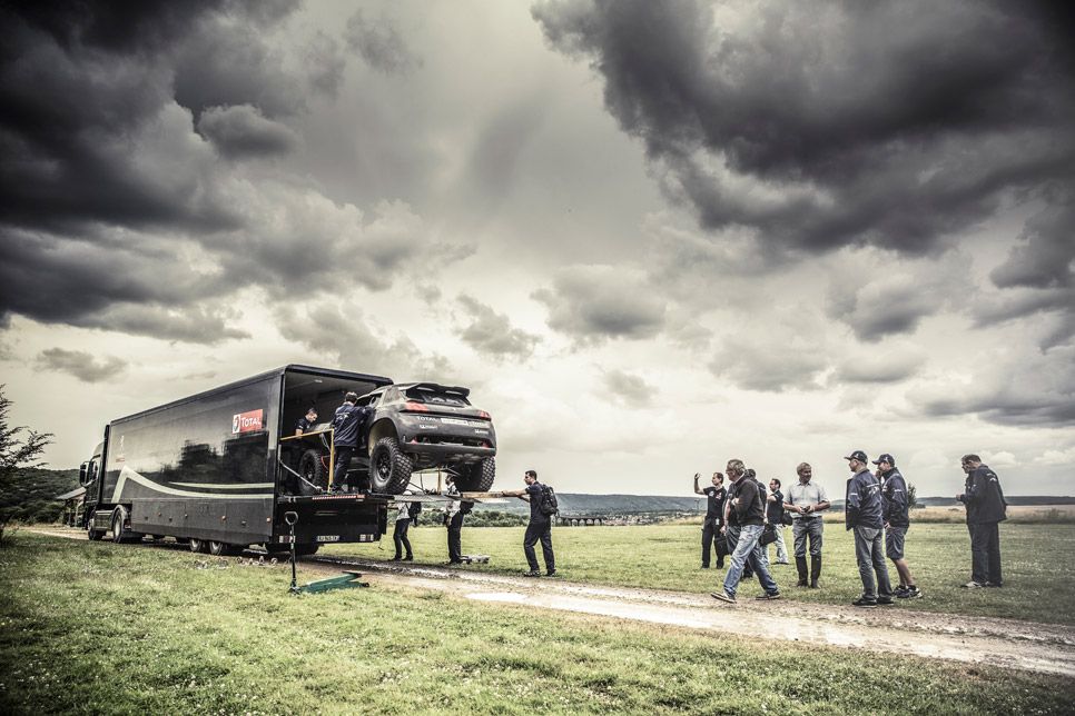 Peugeot 2008 DKR, las entrañas del felino