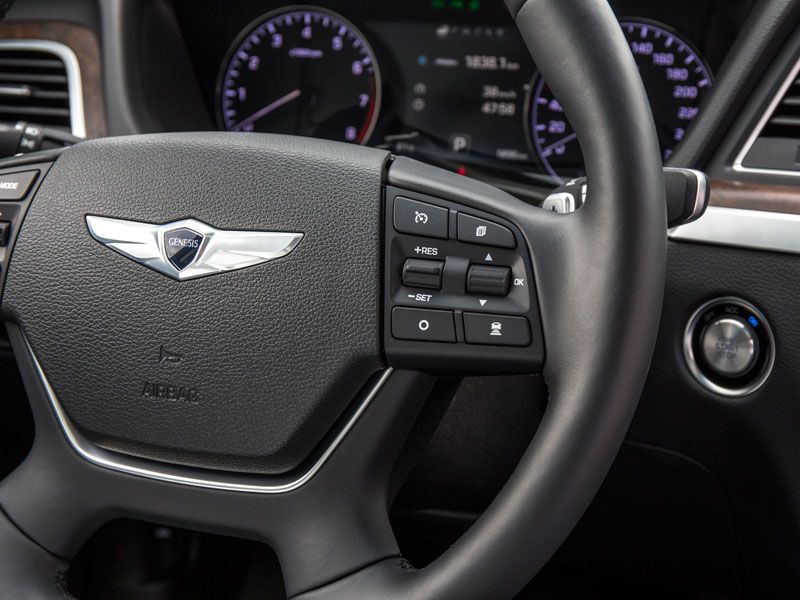Contacto: Hyundai Génesis, demostración tecnológica
