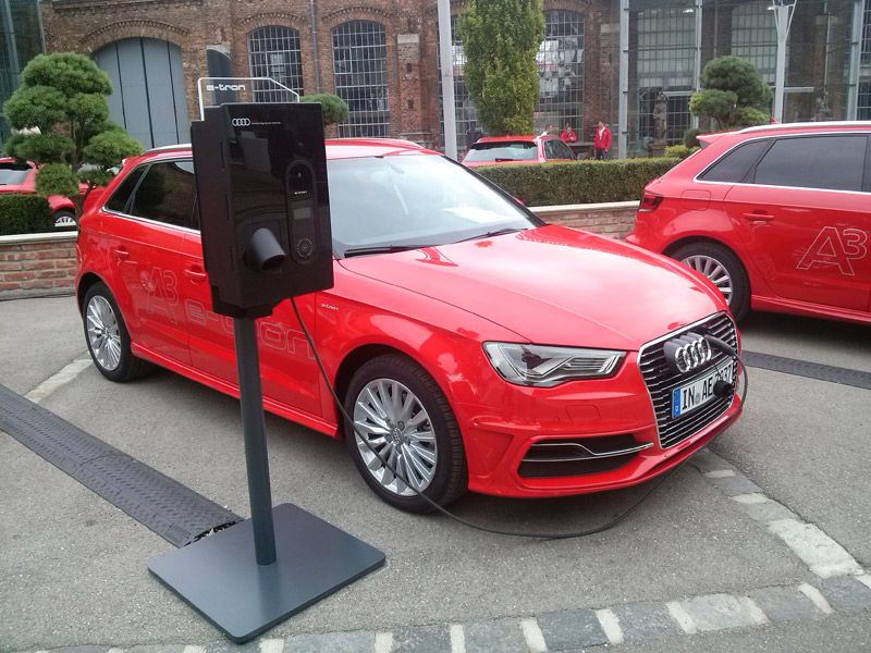 Contacto: Audi A3 Sportback e-tron