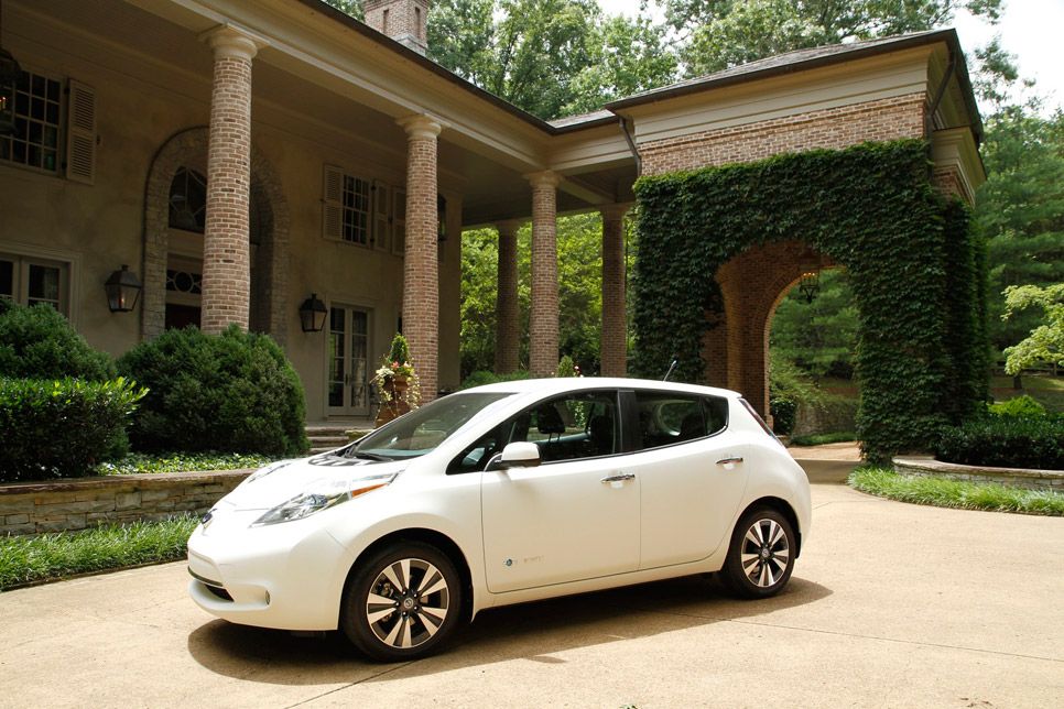El Nissan Leaf que se limpia solo