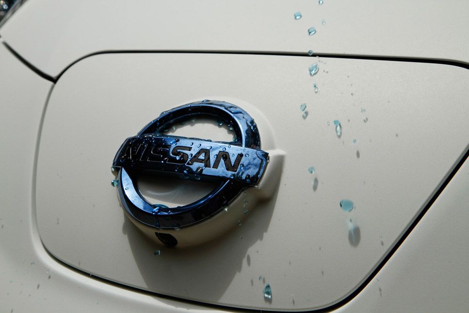 El Nissan Leaf que se limpia solo