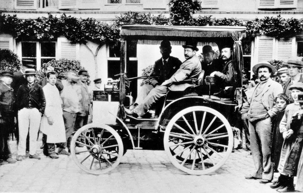La primera carrera de coches de la historia
