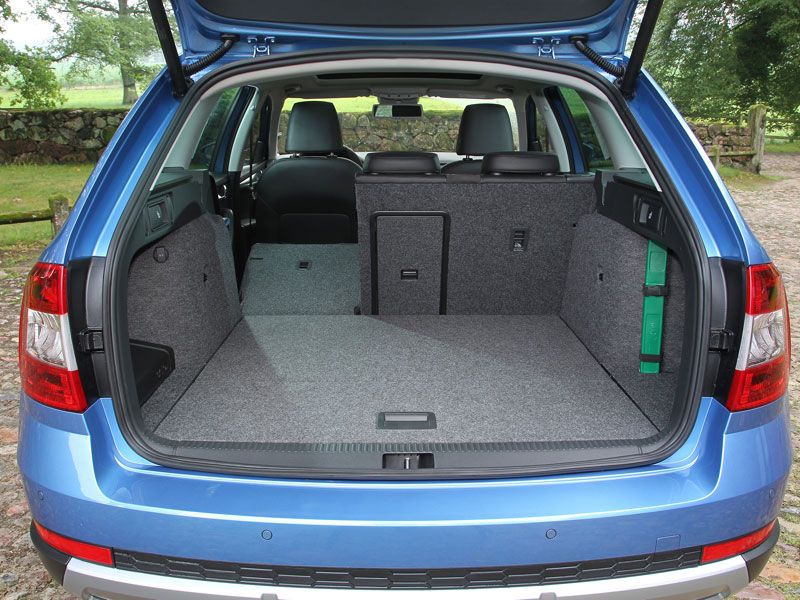 Contacto: Skoda Scout 2.0 TDI, chute de imagen