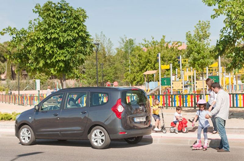 Los monovolúmenes y SUV con más maletero