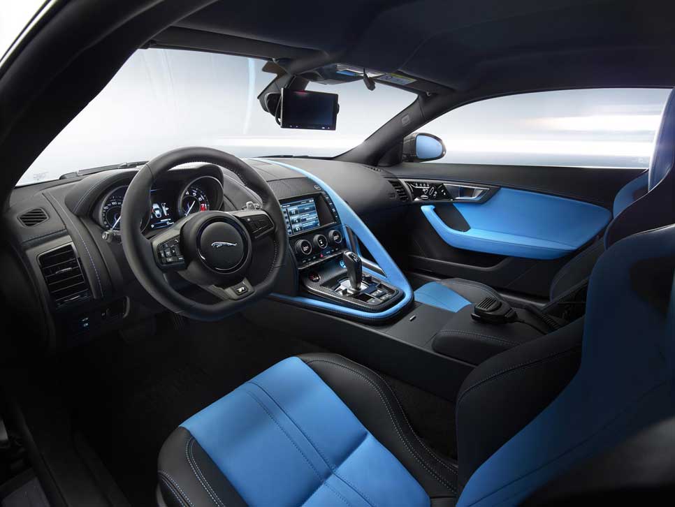 Jaguar F-Type Coupé para la final del Tour de Francia
