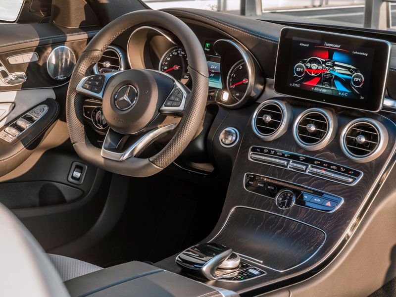 Contacto: Mercedes Clase C Estate, no se priva de nada