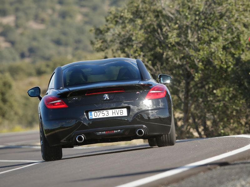 Prueba: Peugeot RCZ-R, las garras del felino