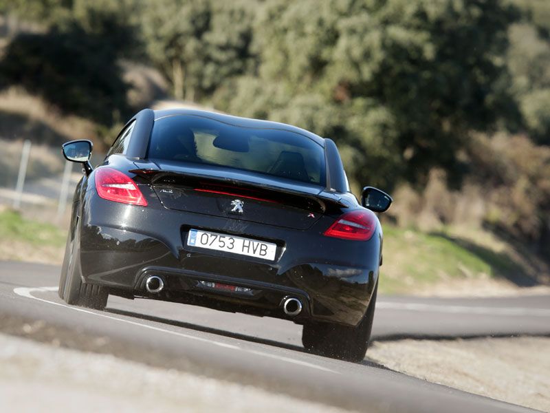 Prueba: Peugeot RCZ-R, las garras del felino