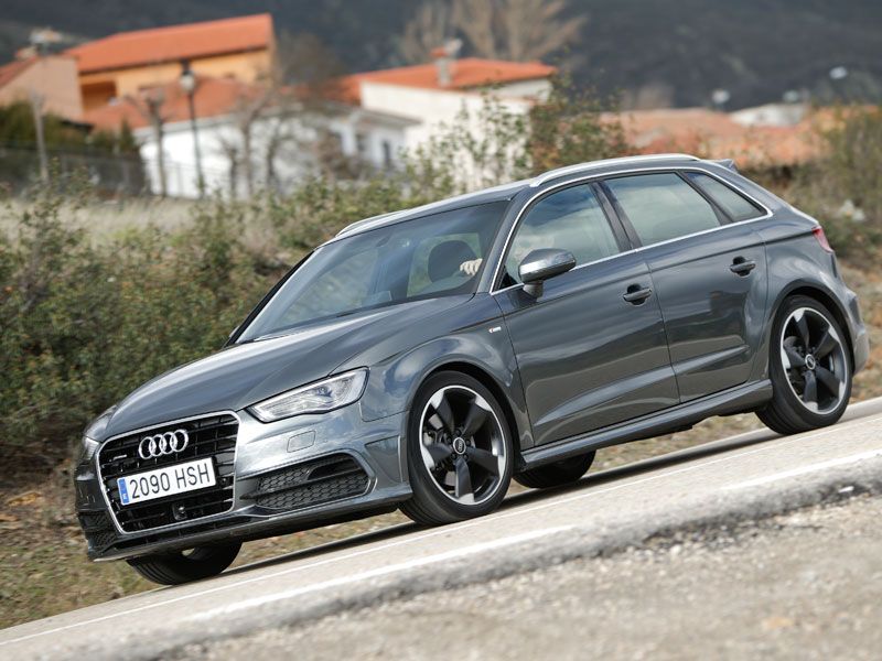Audi A3 Sportback 2.0 TDI 184 quattro S-tronic vs BMW 120d 184 xDrive 5p