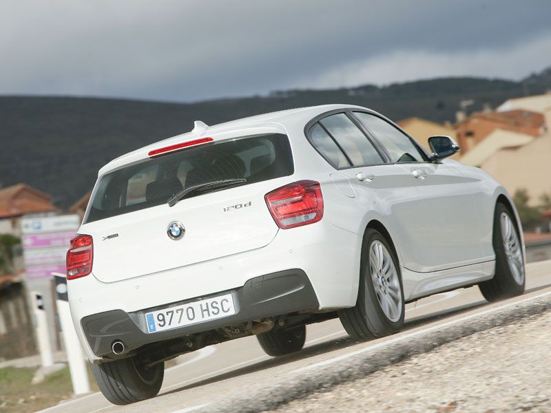 Audi A3 Sportback 2.0 TDI 184 quattro S-tronic vs BMW 120d 184 xDrive 5p