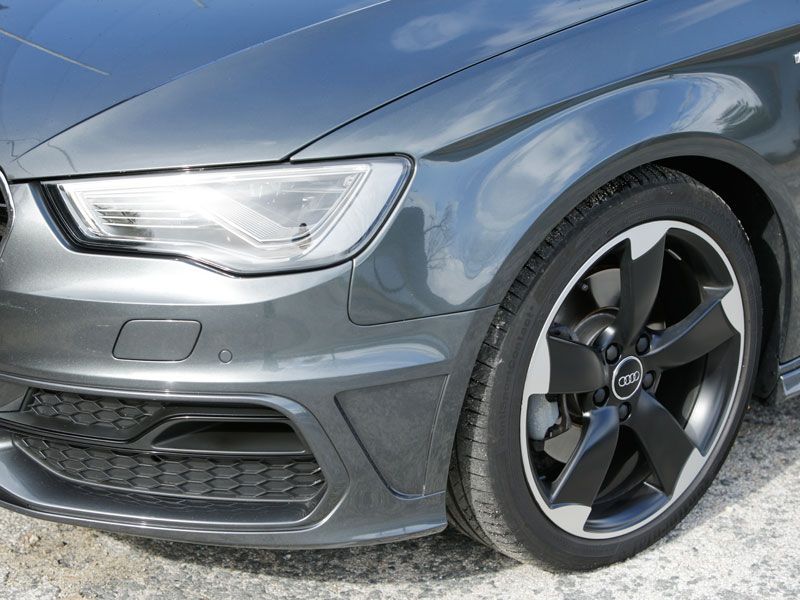 Audi A3 Sportback 2.0 TDI 184 quattro S-tronic vs BMW 120d 184 xDrive 5p