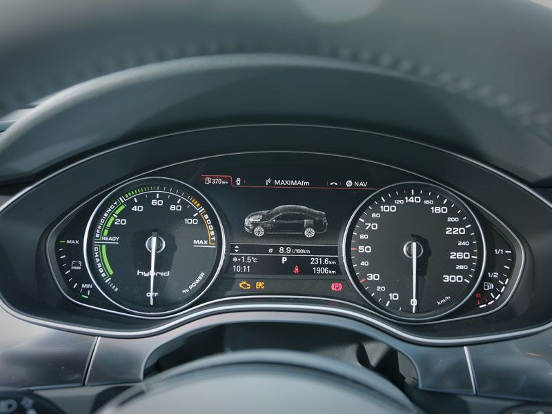 Comparativa: Audi A6 Hybrid 2.0 TFSI vs Lexus GS 300h