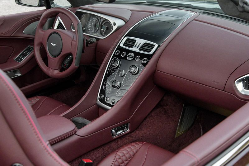 Aston Martin Rapide S 2015 y Vanquish 2015