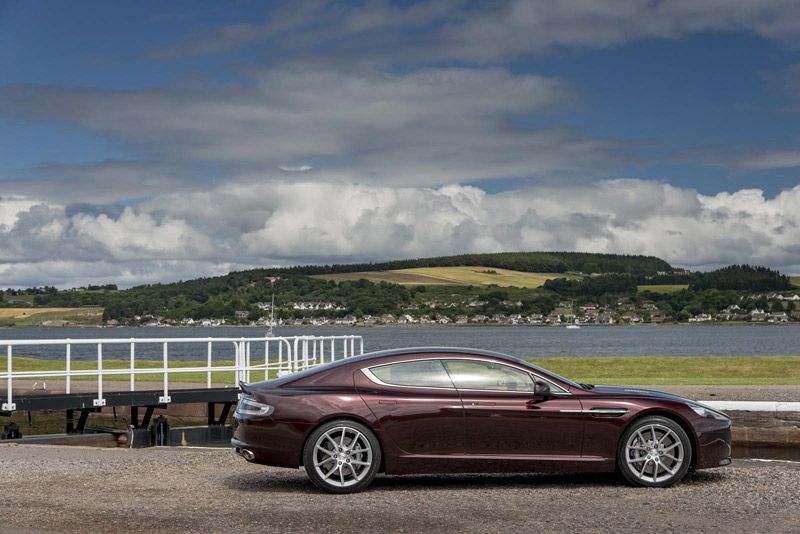Aston Martin Rapide S 2015 y Vanquish 2015