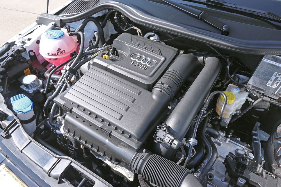 Comparativa: Audi A1 1.4 TFSI CoD vs Mini Cooper