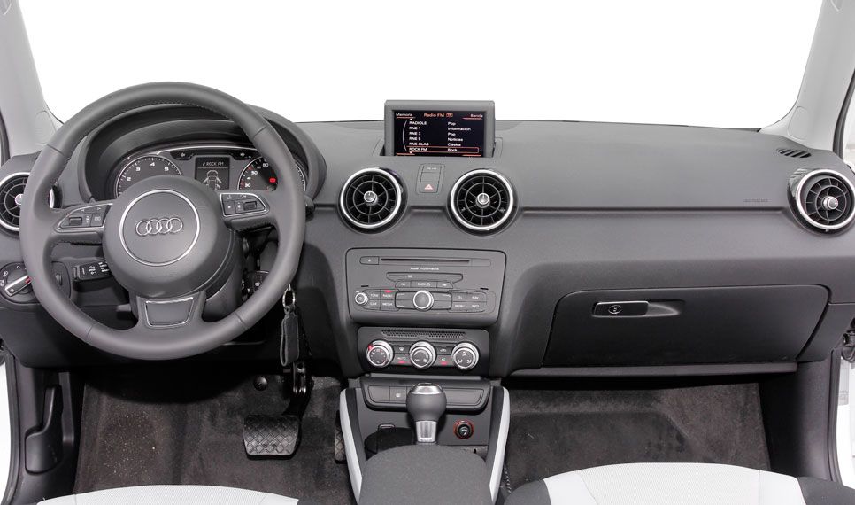 Comparativa: Audi A1 1.4 TFSI CoD vs Mini Cooper