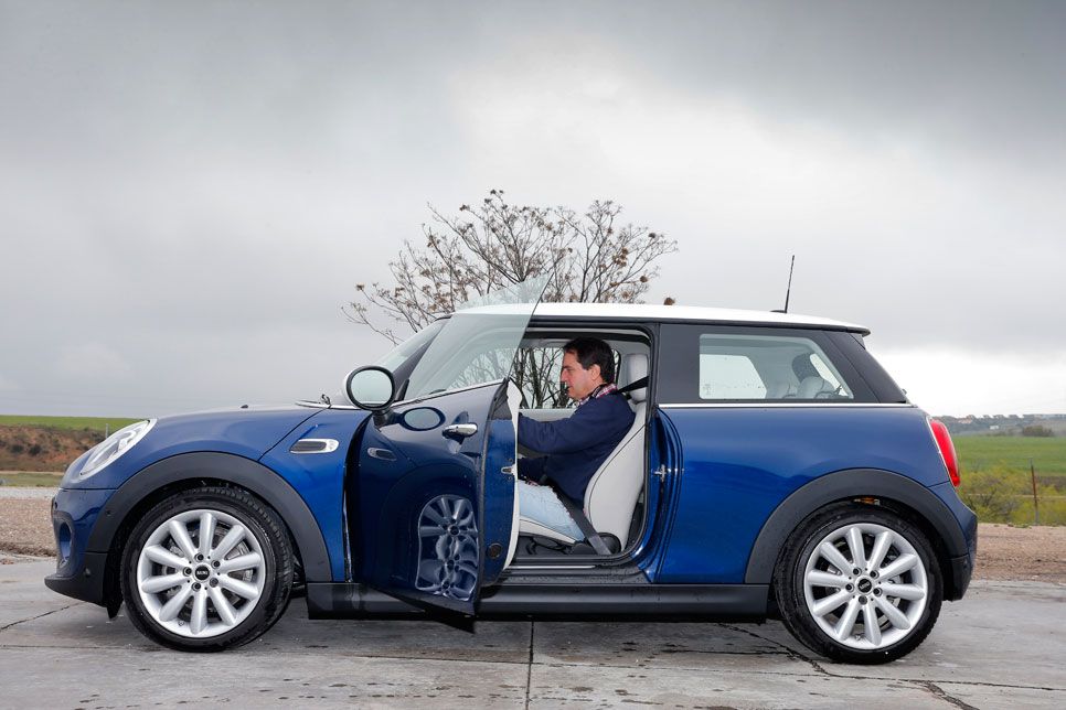Comparativa: Audi A1 1.4 TFSI CoD vs Mini Cooper