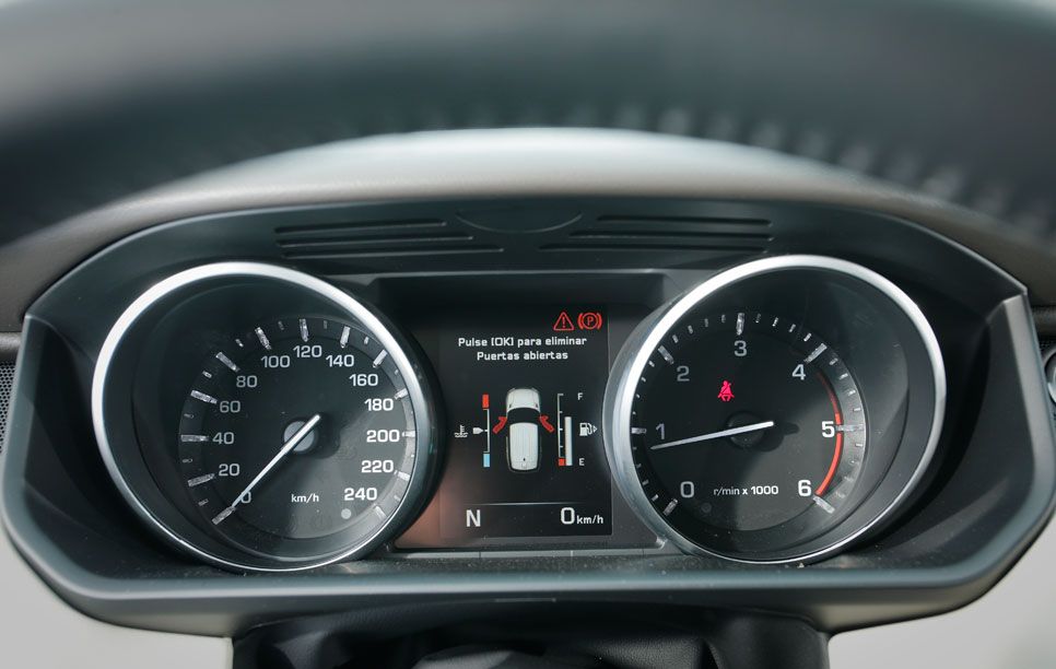 Comparativa: BMW X5 30D Xdrive vs Range Rover Sport 3.0 TDV6