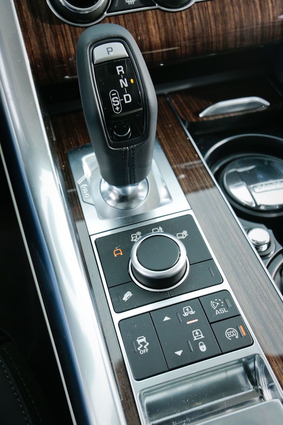 Comparativa: BMW X5 30D Xdrive vs Range Rover Sport 3.0 TDV6