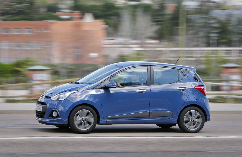 Prueba: Hyundai i10 1.2 MPi Style, a pie de calle