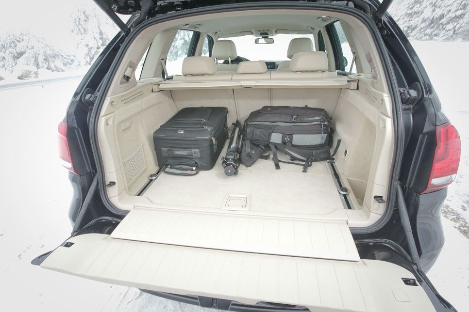 Comparativa: BMW X5 30D Xdrive vs Range Rover Sport 3.0 TDV6