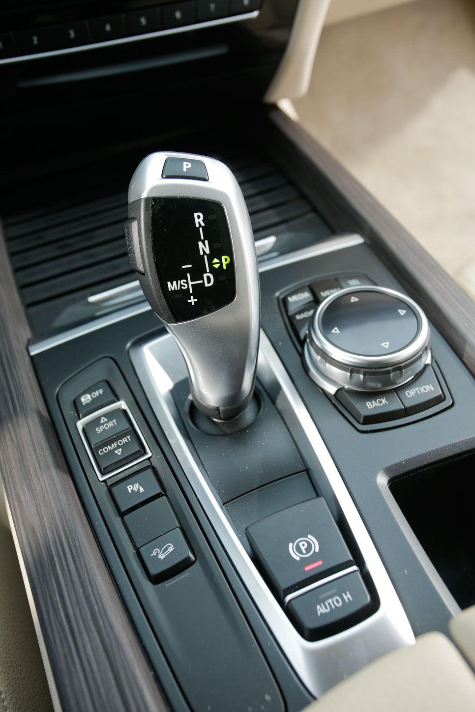 Comparativa: BMW X5 30D Xdrive vs Range Rover Sport 3.0 TDV6