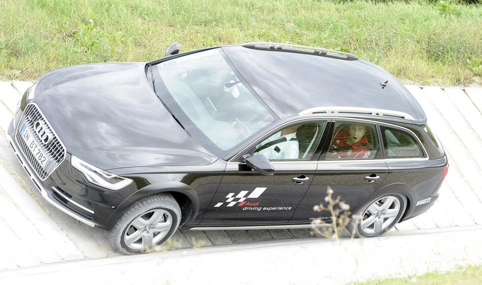 Así se lo pasaron los jugadores del Bayern de Munich en la Audi Driving Experience