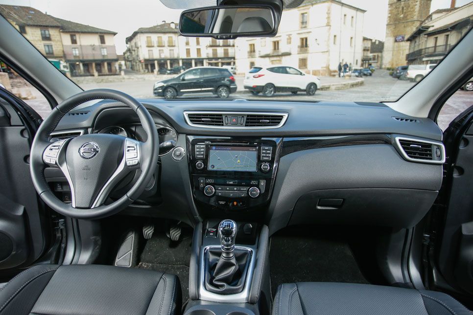 Comparativa: Hyundai ix35 2.0 CRDI 136 4x2 vs Nissan Qashqai 1.6 DCI 130 4x2 S/S y Suzuki S-Cross 1.6 DDIS 120 2WD
