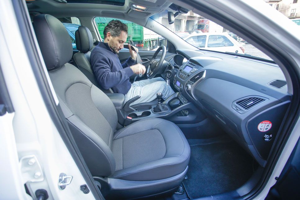 Comparativa: Hyundai ix35 2.0 CRDI 136 4x2 vs Nissan Qashqai 1.6 DCI 130 4x2 S/S y Suzuki S-Cross 1.6 DDIS 120 2WD
