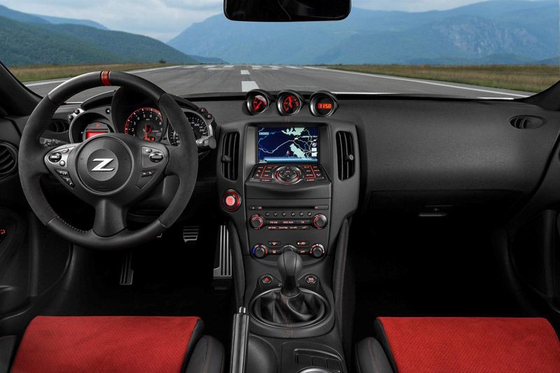 Nissan 370Z Nismo 2015