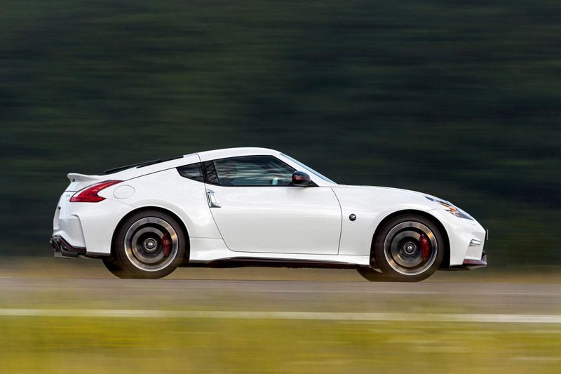 Nissan 370Z Nismo 2015