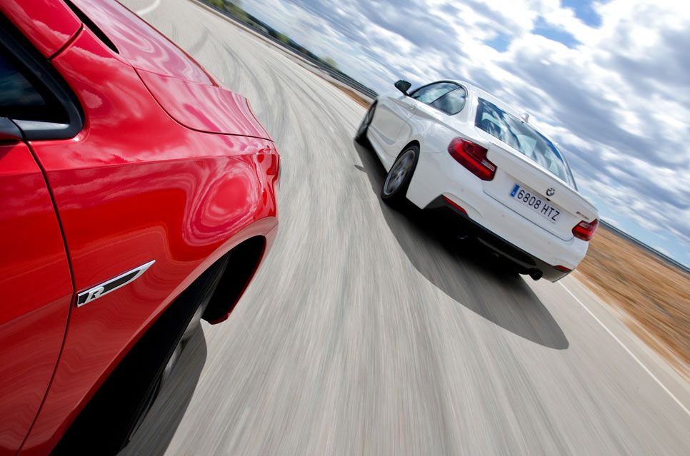Comparativa: BMW M235I vs Volkswagen Golf R