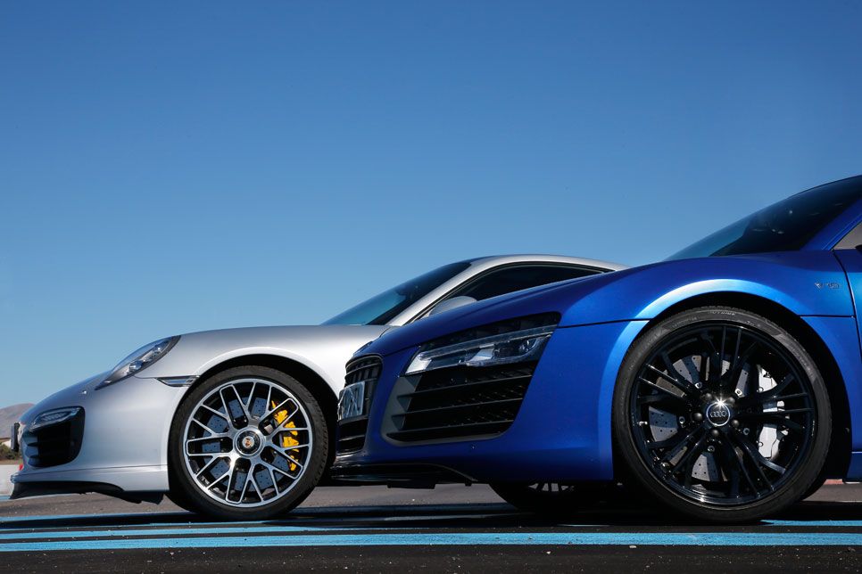 Comparativa: Audi R8 V10 Plus vs Porsche 911 Turbo S