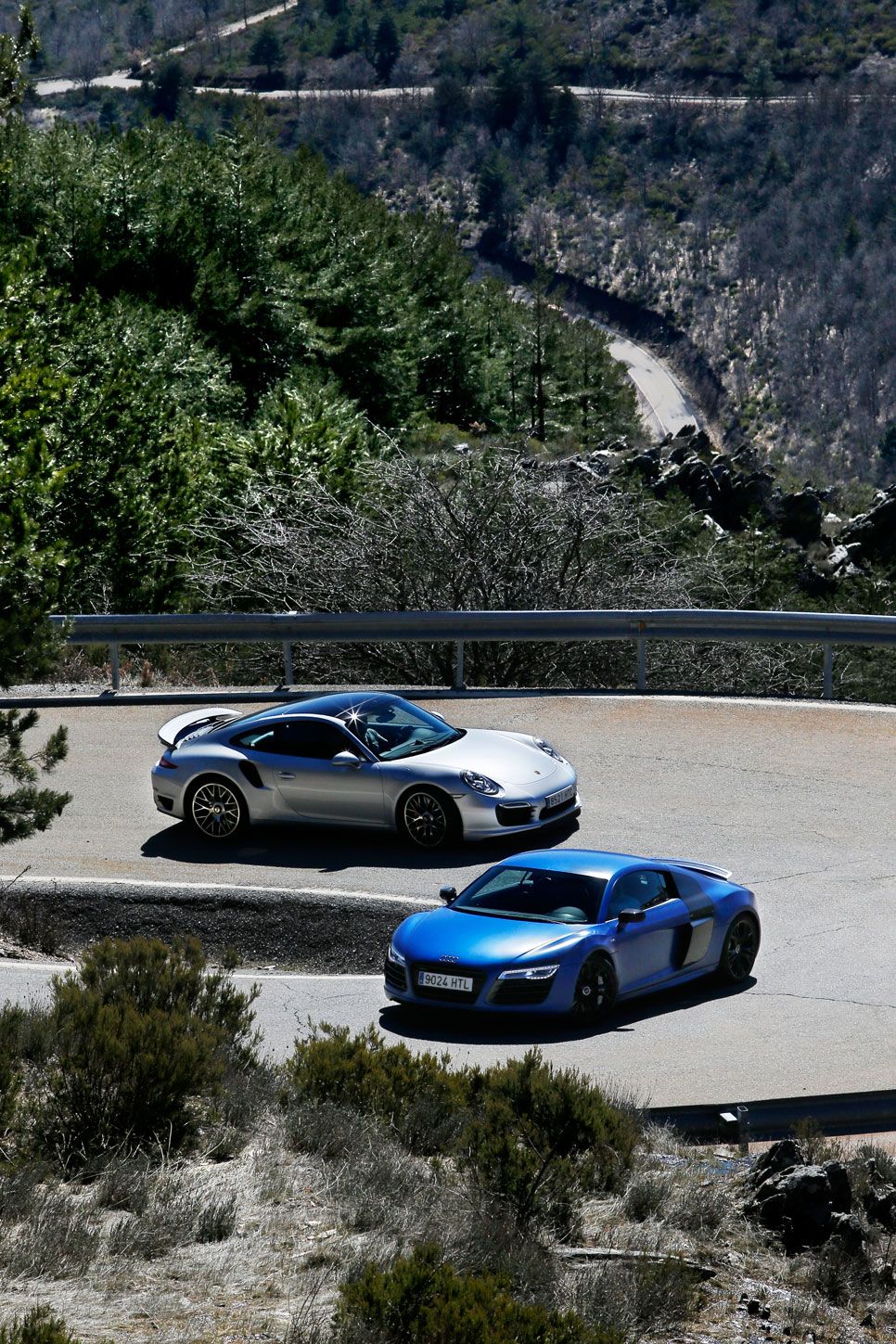 Comparativa: Audi R8 V10 Plus vs Porsche 911 Turbo S