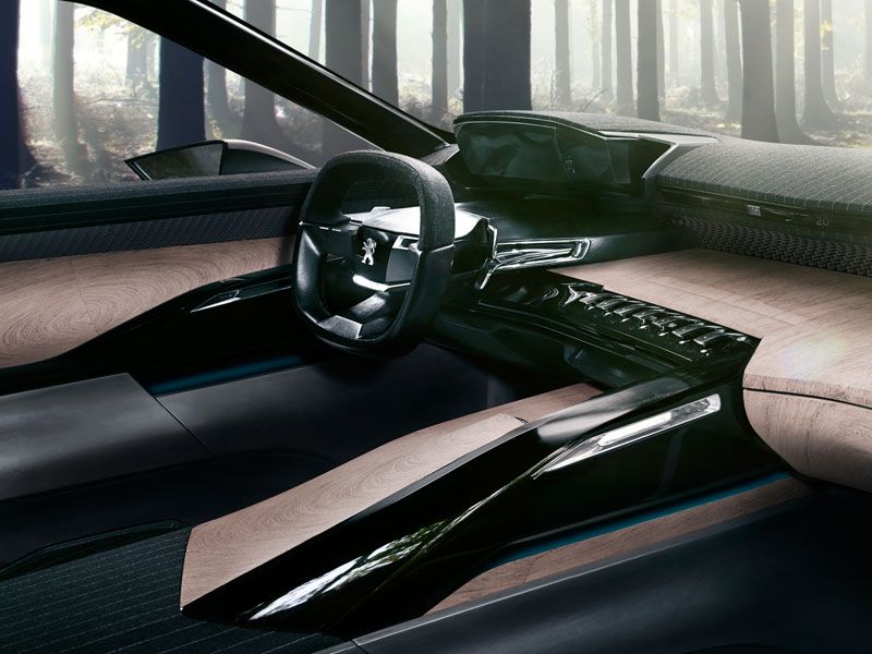 Peugeot Exalt, con piel de tiburón y con destino París