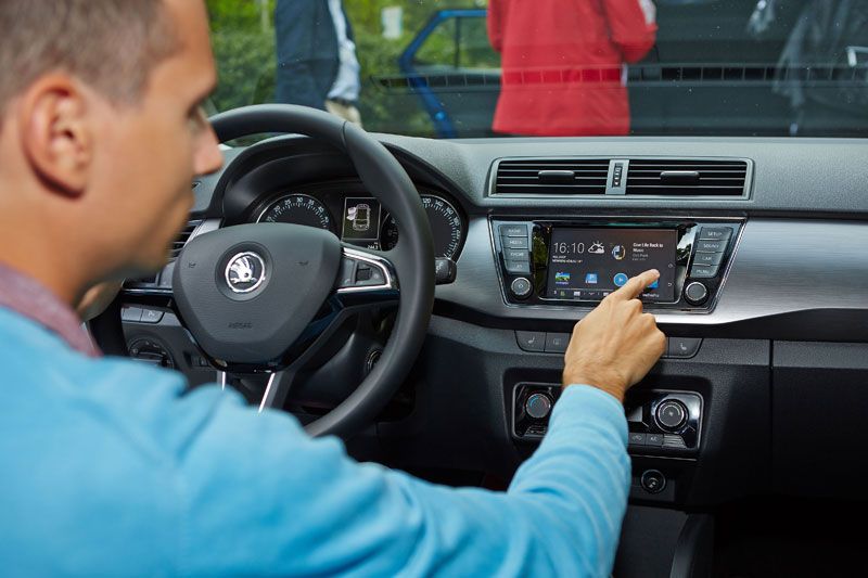 Contacto: Skoda Fabia III, rejuvenecimiento