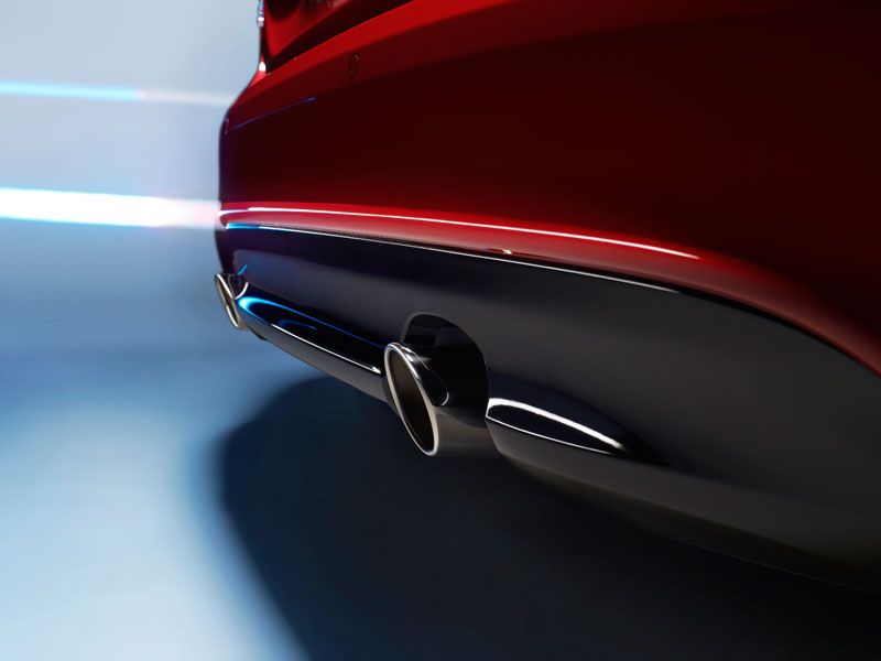 Jaguar XE S, información y fotos del pequeño Jaguar de aluminio