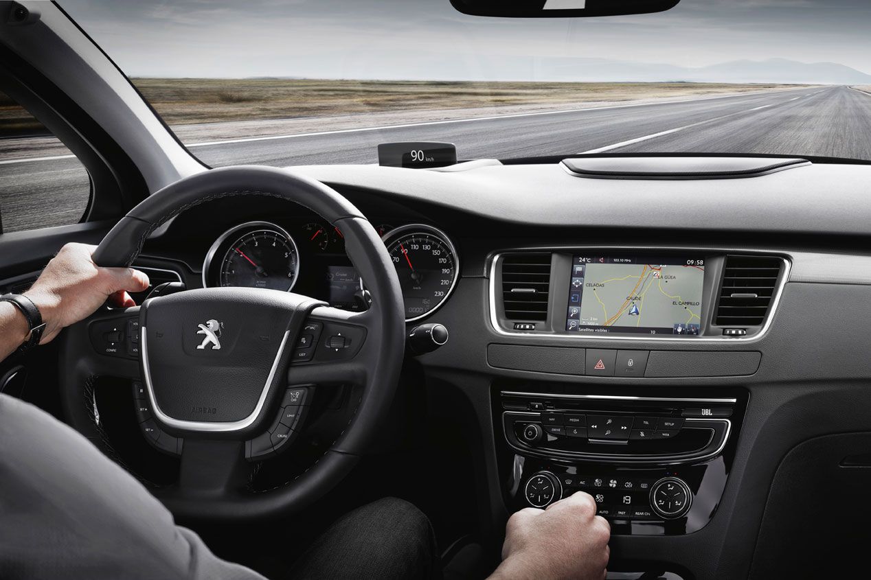Contacto: Peugeot 508 2.0 BlueHDi 180, el señorío en ruta