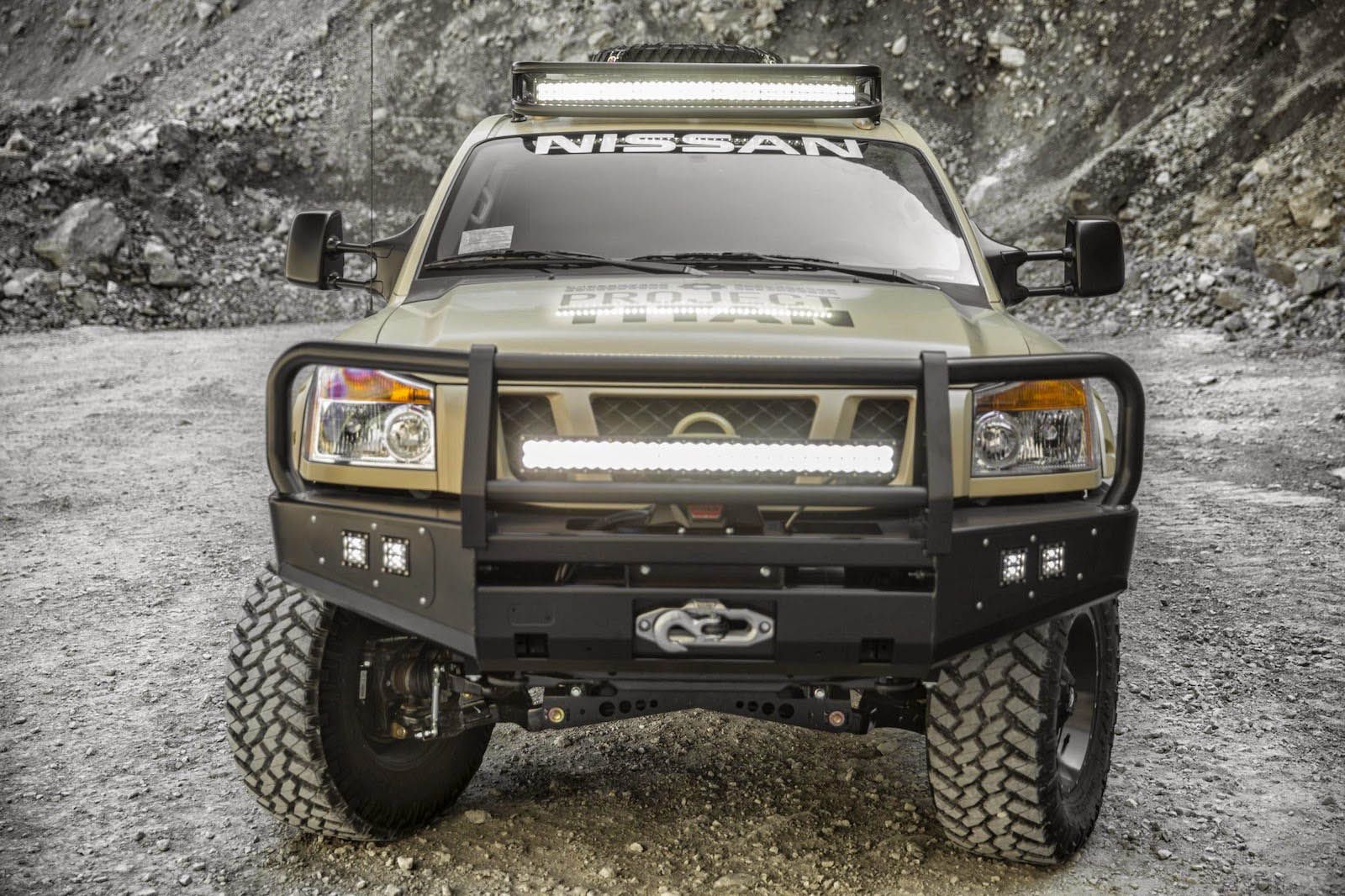 Nissan Titan Crew Cab PRO-4X