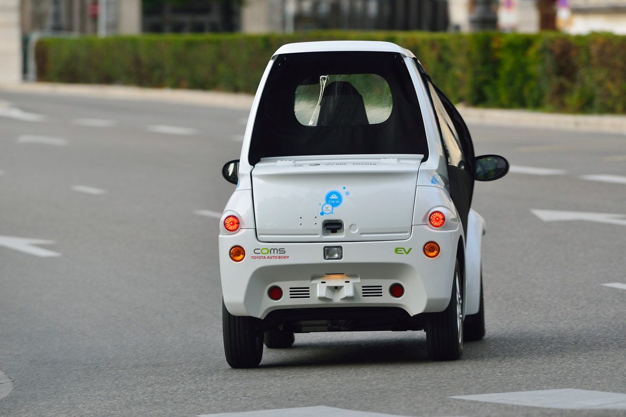 Grenoble, ciudad europea de los Toyota i-ROAD y COMS